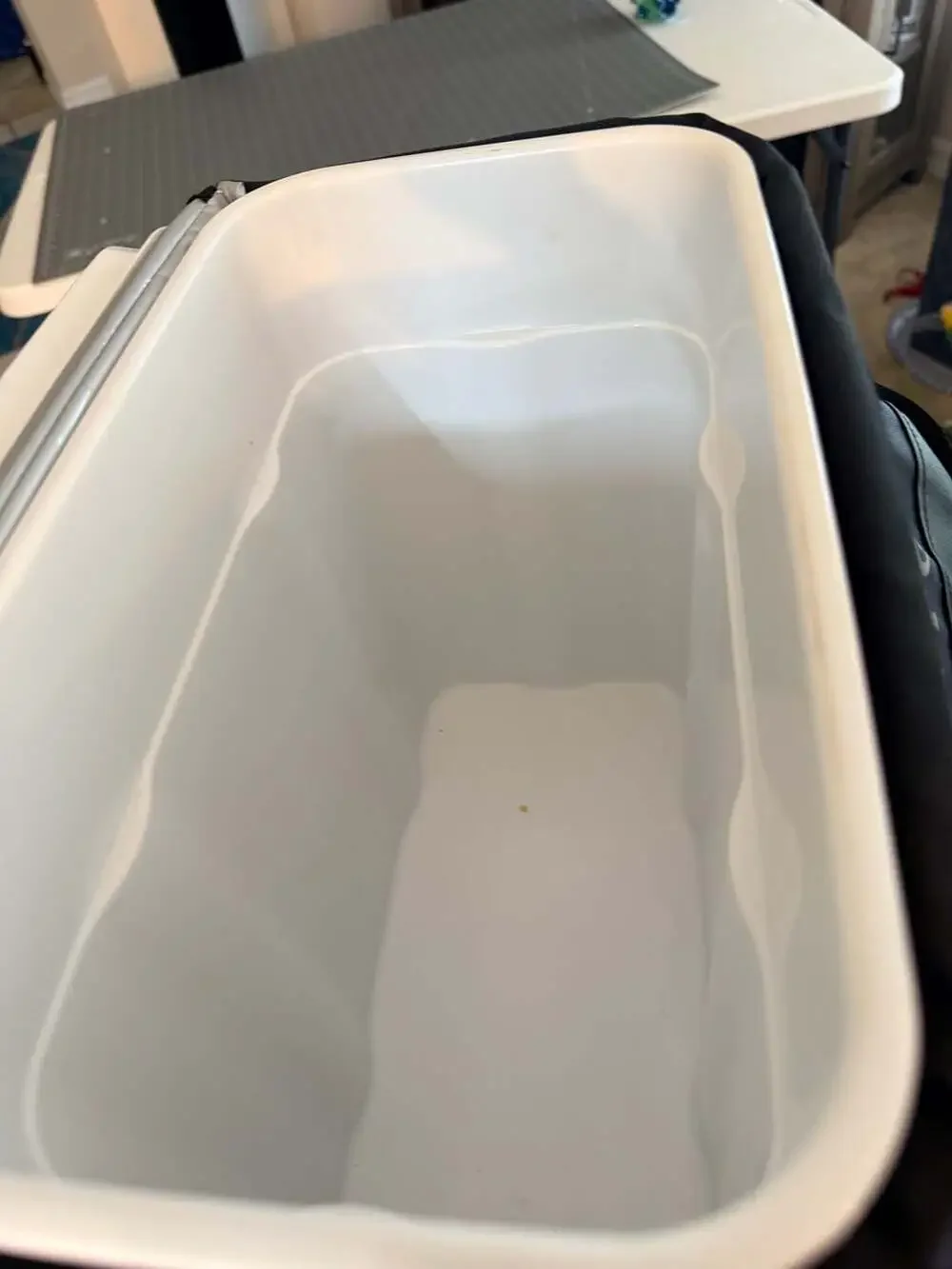 Columbia PFG Skiff Guide 22-Can Zipperless HardBody Cooler